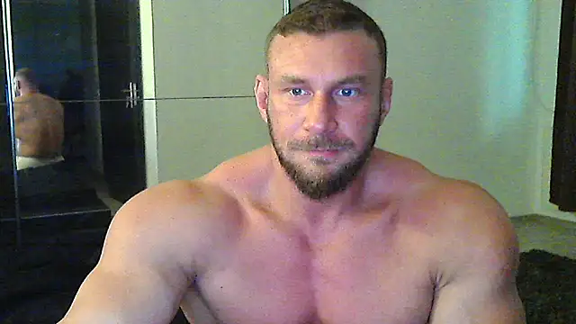 Snapshot of muscularkevin chatting on November 2025 02:11:01 PM muscularkevin online show from November 2025 02:11:01 PM