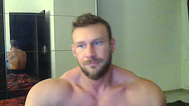 Snapshot of muscularkevin chatting on December 2024 01:24:01 PM muscularkevin online show from December 2024 01:24:01 PM