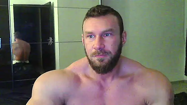 Snapshot of muscularkevin chatting on February 2026 05:16:02 AM muscularkevin online show from February 2026 05:16:02 AM