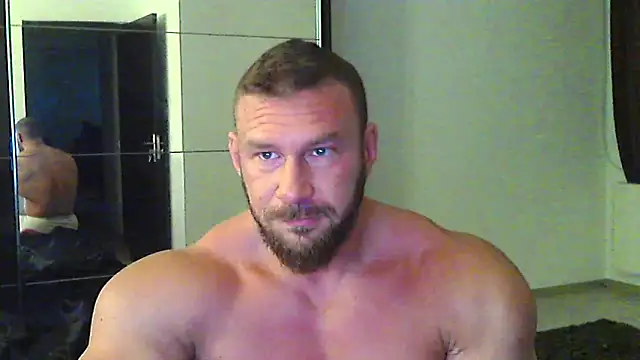 muscularkevin online show from May 2026 03:25:01 AM