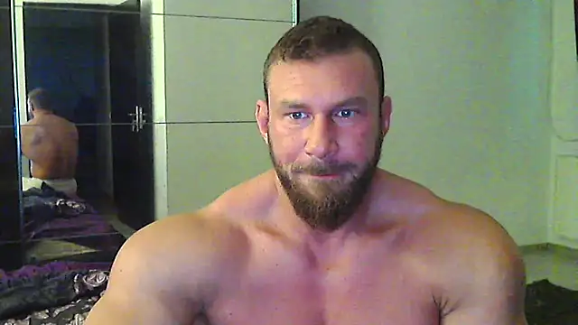 muscularkevin online show from May 2026 03:37:01 AM