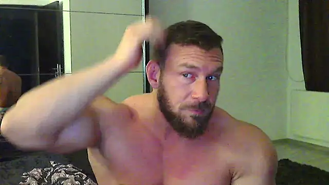 muscularkevin online show from April 2026 03:35:02 AM