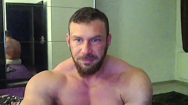 muscularkevin online show from March 2026 04:35:02 AM