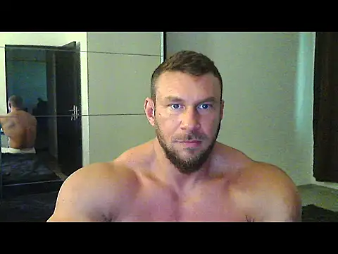 Snapshot of muscularkevin chatting on October 2025 01:03:01 PM muscularkevin online show from October 2025 01:03:01 PM
