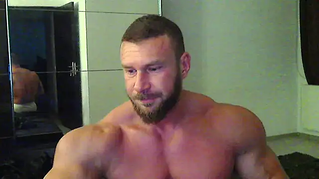 muscularkevin online show from May 2026 03:26:02 AM