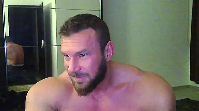 Snapshot of muscularkevin chatting on February 2026 04:55:01 AM muscularkevin online show from February 2026 04:55:01 AM
