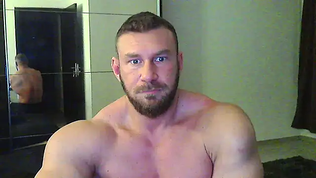 Snapshot of muscularkevin chatting on February 2026 04:24:02 AM muscularkevin online show from February 2026 04:24:02 AM