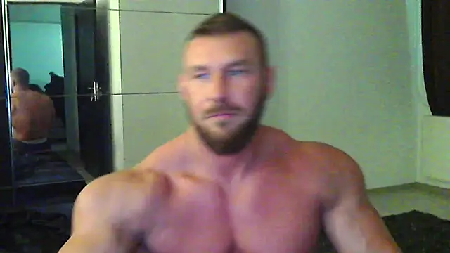 muscularkevin online show from May 2026 10:47:01 AM