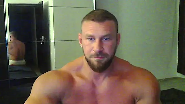 Snapshot of muscularkevin chatting on July 2026 06:14:02 PM muscularkevin online show from July 2026 06:14:02 PM