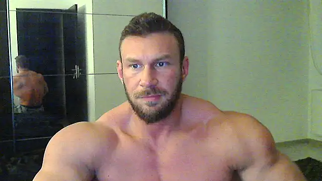 Snapshot of muscularkevin chatting on March 2025 04:29:02 PM muscularkevin online show from March 2025 04:29:02 PM