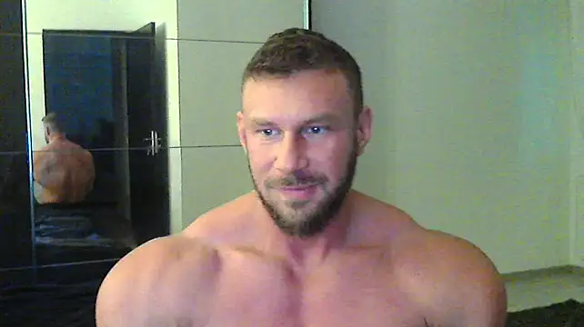 Snapshot of muscularkevin chatting on February 2025 02:21:01 PM muscularkevin online show from February 2025 02:21:01 PM