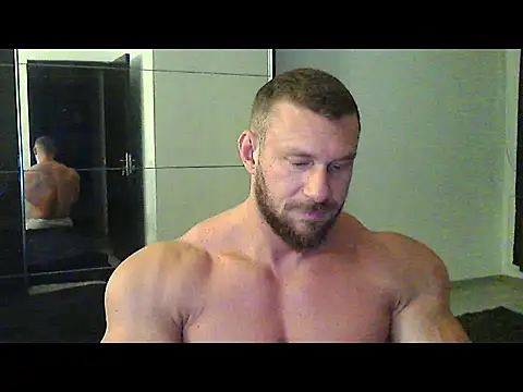 Snapshot of muscularkevin chatting on October 2025 04:03:01 AM muscularkevin online show from October 2025 04:03:01 AM