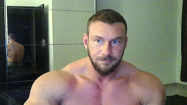 Snapshot of muscularkevin chatting on October 2025 03:20:02 AM muscularkevin online show from October 2025 03:20:02 AM