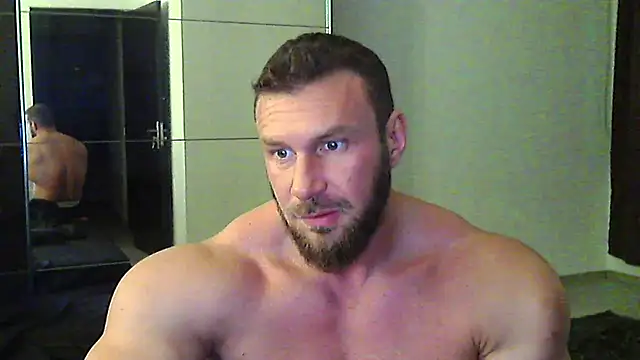 Snapshot of muscularkevin chatting on January 2026 03:04:02 PM muscularkevin online show from January 2026 03:04:02 PM