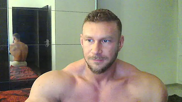 Snapshot of muscularkevin chatting on December 2024 04:49:02 AM muscularkevin online show from December 2024 04:49:02 AM