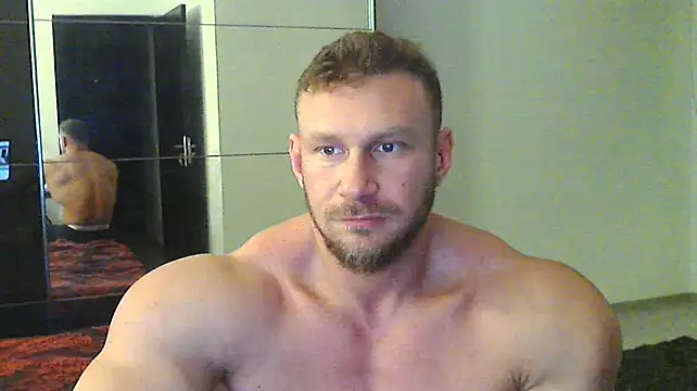 Snapshot of muscularkevin chatting on December 2024 02:27:02 PM muscularkevin online show from December 2024 02:27:02 PM