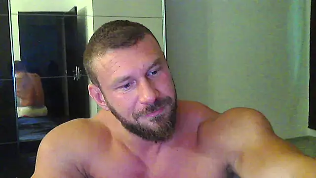 Snapshot of muscularkevin chatting on July 2026 03:29:02 AM muscularkevin online show from July 2026 03:29:02 AM