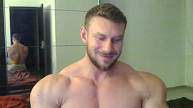 Snapshot of muscularkevin chatting on December 2024 02:16:02 PM muscularkevin online show from December 2024 02:16:02 PM