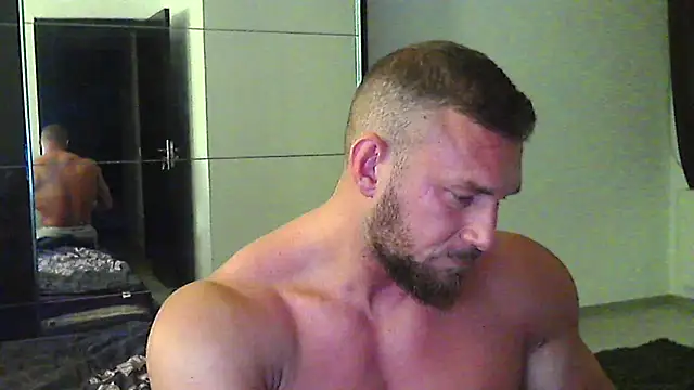 muscularkevin online show from May 2026 03:26:01 AM