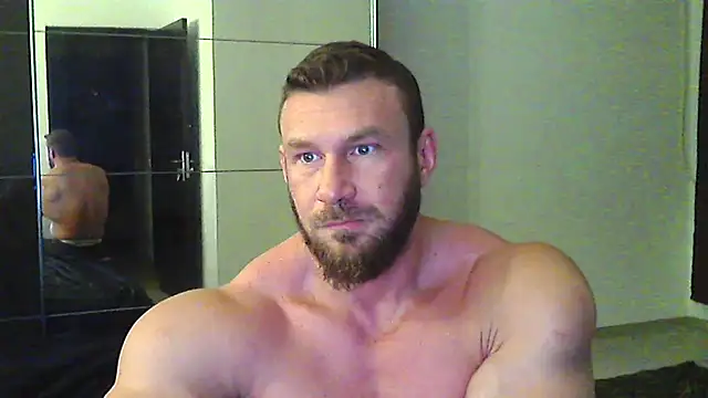 Snapshot of muscularkevin chatting on January 2026 04:50:02 AM muscularkevin online show from January 2026 04:50:02 AM