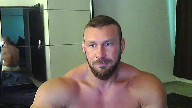 Snapshot of muscularkevin chatting on June 2026 01:27:01 PM muscularkevin online show from June 2026 01:27:01 PM