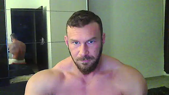 Snapshot of muscularkevin chatting on February 2026 04:23:01 AM muscularkevin online show from February 2026 04:23:01 AM