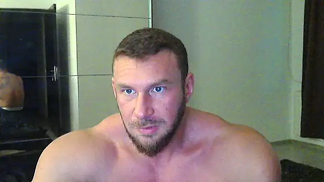 Snapshot of muscularkevin chatting on November 2025 02:12:01 PM muscularkevin online show from November 2025 02:12:01 PM