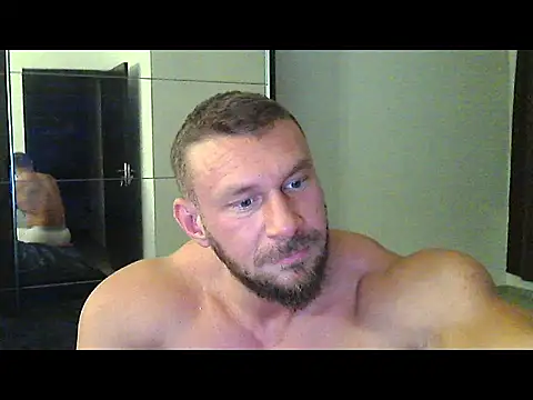 Snapshot of muscularkevin chatting on October 2025 03:40:01 AM muscularkevin online show from October 2025 03:40:01 AM