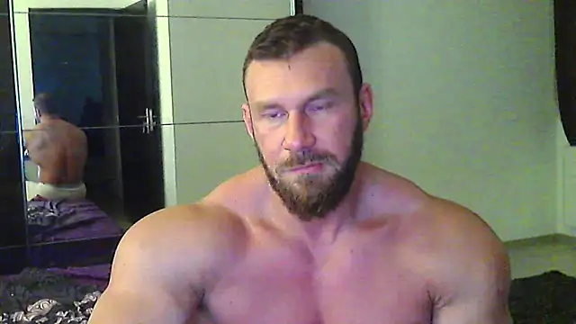 muscularkevin online show from May 2026 03:50:02 AM