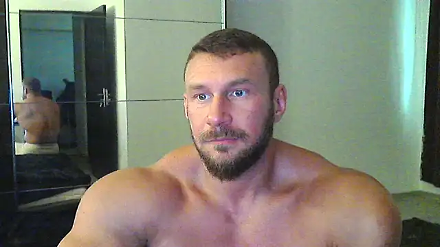 Snapshot of muscularkevin chatting on September 2025 01:20:01 PM muscularkevin online show from September 2025 01:20:01 PM