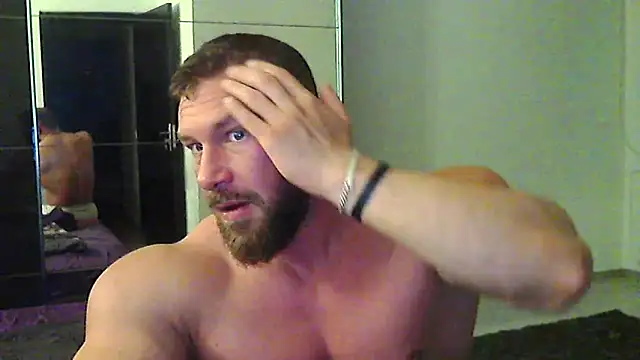 muscularkevin online show from May 2026 03:21:01 AM