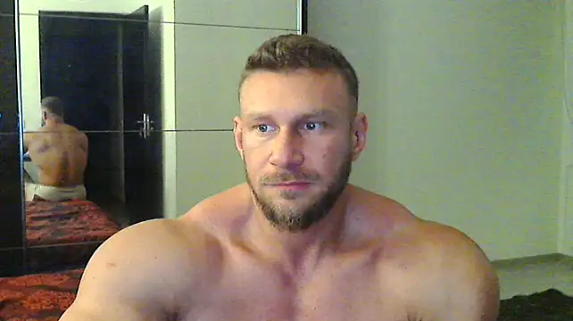 Snapshot of muscularkevin chatting on December 2024 02:28:01 PM muscularkevin online show from December 2024 02:28:01 PM