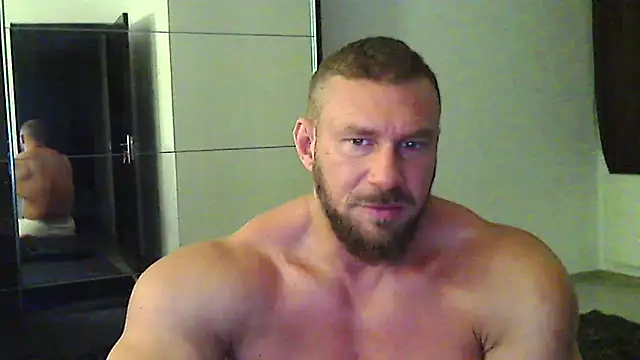 muscularkevin online show from May 2026 03:16:01 AM