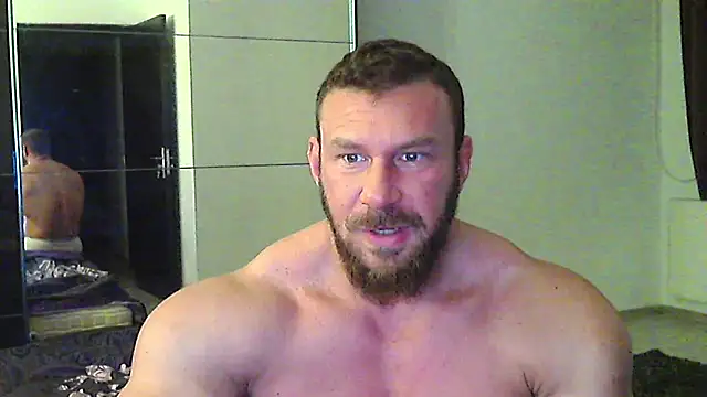 muscularkevin online show from April 2026 03:46:02 AM