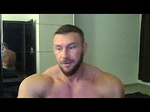 Snapshot of muscularkevin chatting on October 2025 03:40:02 AM muscularkevin online show from October 2025 03:40:02 AM