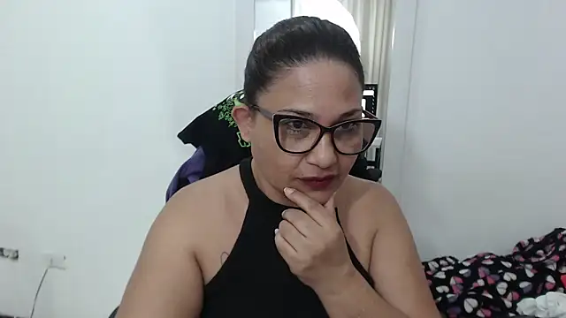 Snapshot of Katha_Marck chatting on October 2025 06:48:01 AM Katha Marck online show from October 2025 06:48:01 AM