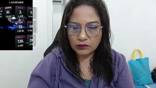 Snapshot of Katha_Marck chatting on October 2025 12:38:02 PM Katha Marck online show from October 2025 12:38:02 PM