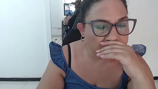 Katha Marck online show from April 2026 05:29:01 PM