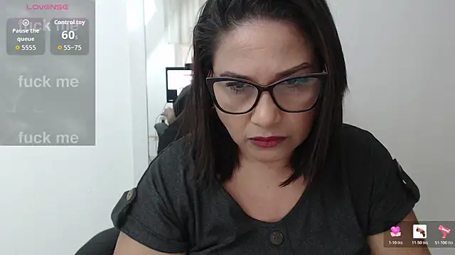 Katha Marck online show from February 2026 12:43:02 PM