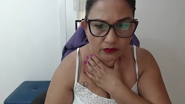 Katha Marck online show from February 2026 12:34:02 PM