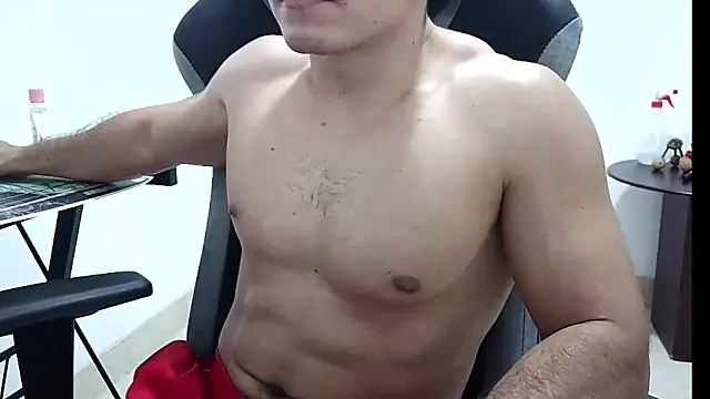 MILCARITAS3 online show from February 2026 04:18:02 PM