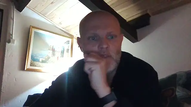 davigochi77bcn online show from February 2025 10:03:02 PM