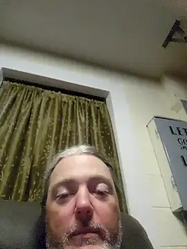 Hotredheadandtoungelasher online show from October 2025 12:33:02 AM