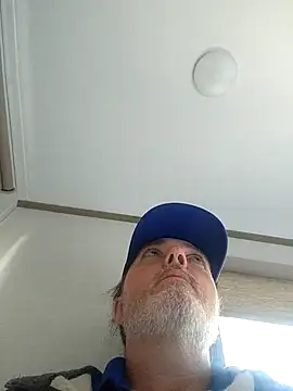 Hotredheadandtoungelasher online show from October 2025 06:49:01 PM