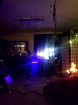 Hotredheadandtoungelasher online show from December 2025 06:08:02 AM