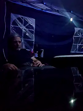 Hotredheadandtoungelasher online show from March 2025 10:24:01 PM