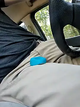 Hotredheadandtoungelasher online show from December 2025 03:36:02 PM