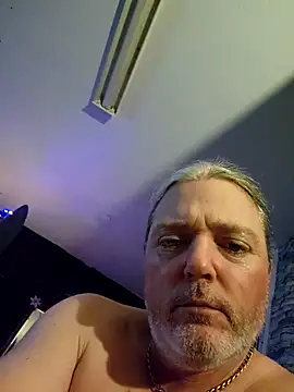 Hotredheadandtoungelasher online show from December 2025 12:29:02 PM