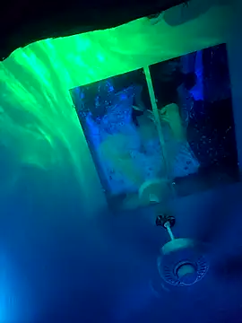 Hotredheadandtoungelasher online show from March 2026 11:54:01 AM