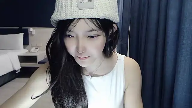 TBgril online show from April 2026 12:12:02 PM